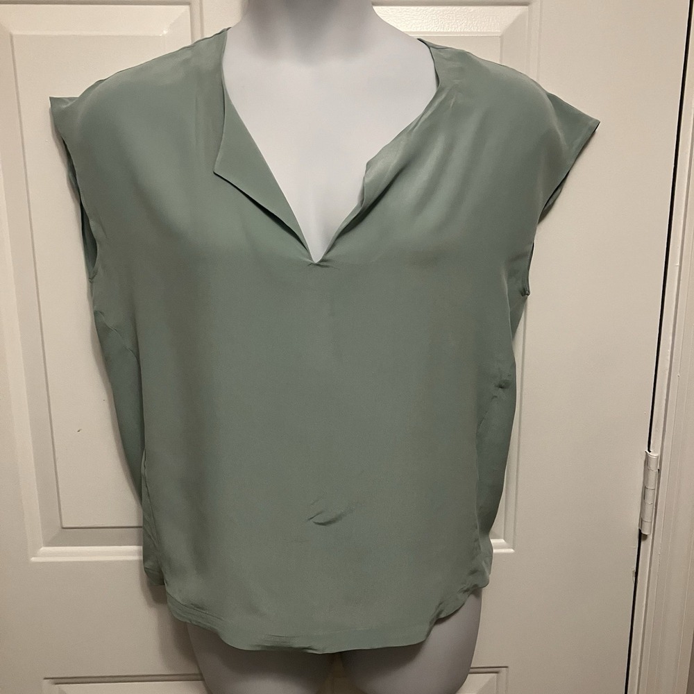 Comptoir des Cotonniers Women's Sz 38 M Green 100% Silk Tunic Blouse Sleeveless